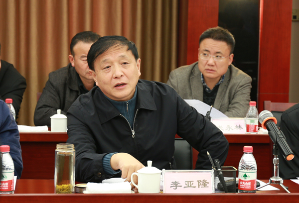 1BU7A1369.jpg 1BU7A1369.jpg