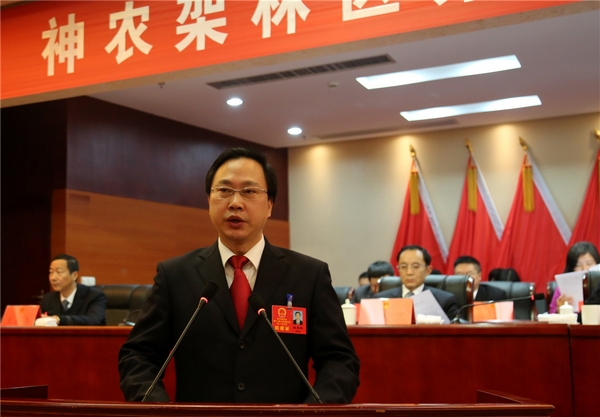 林区人民法院党组书记,院长阮思军在第十二届人民代表