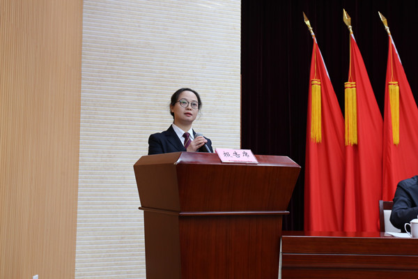 张晓燕3.jpg